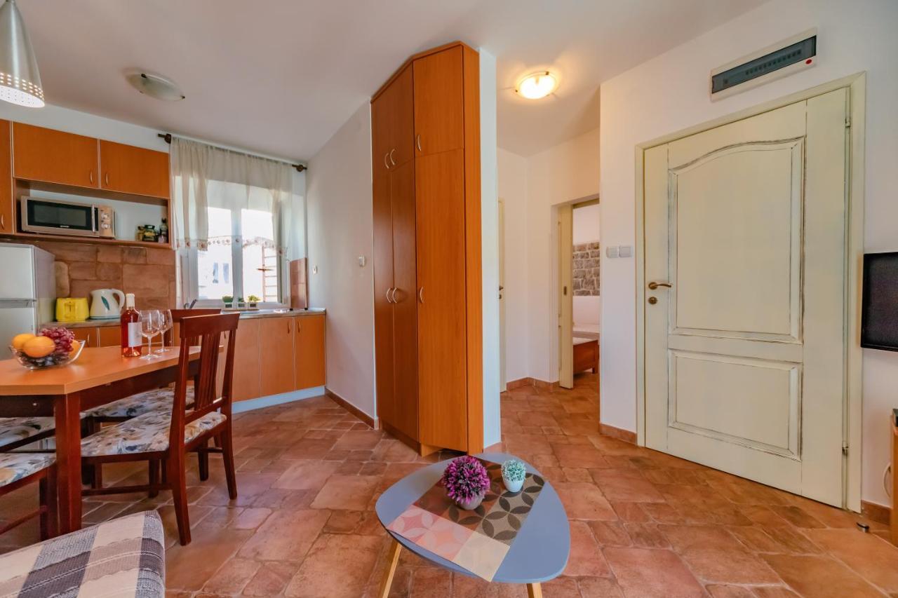 Apartments Bigovo Veljic Тиват Экстерьер фото
