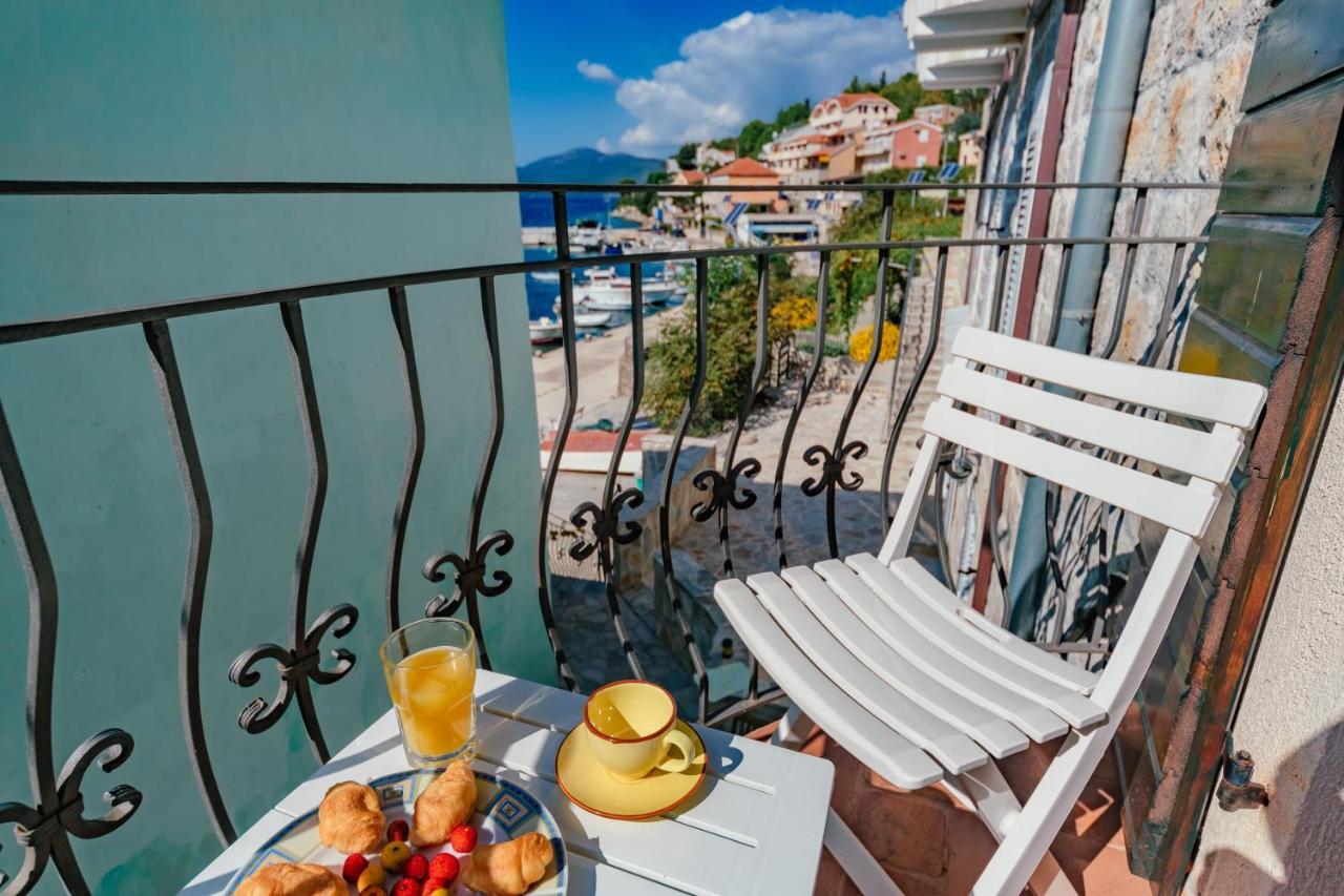 Apartments Bigovo Veljic Тиват Экстерьер фото