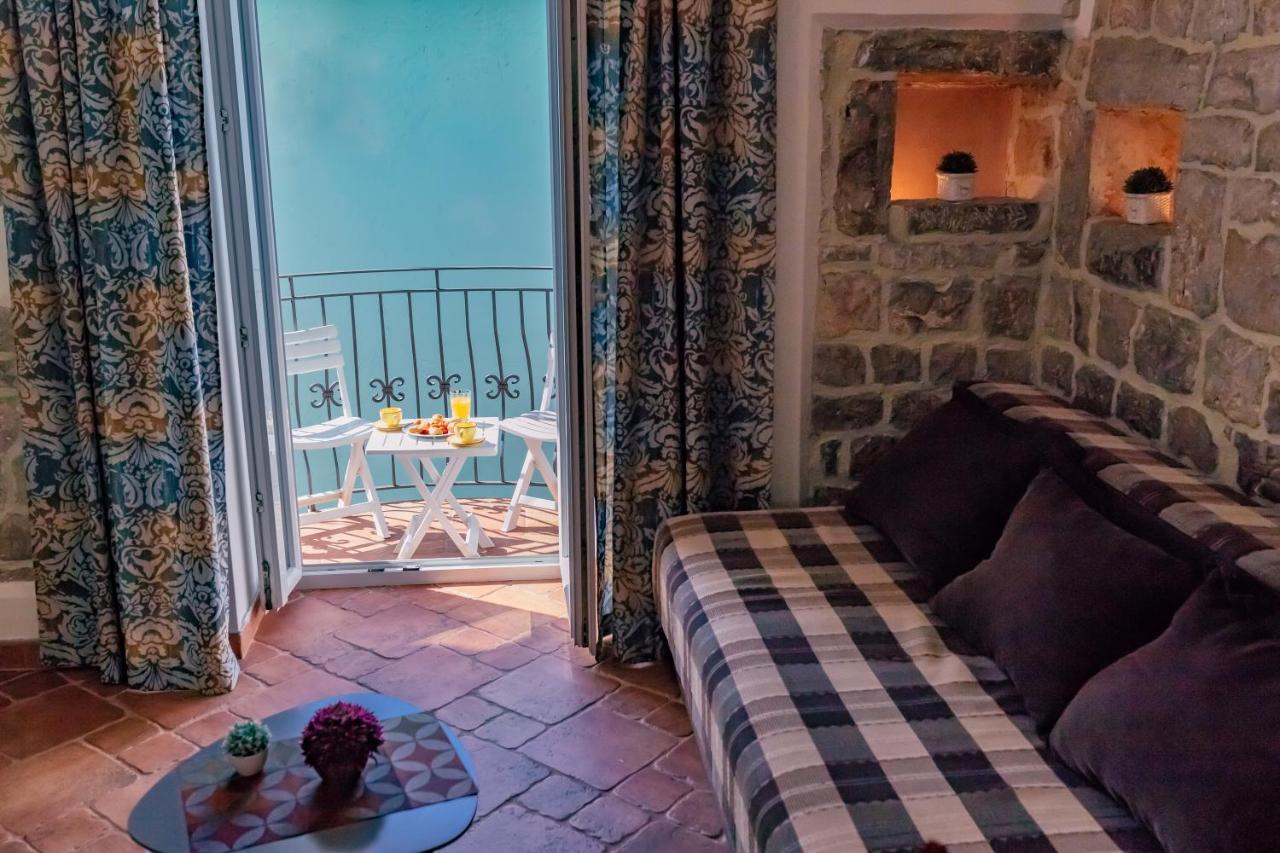 Apartments Bigovo Veljic Тиват Экстерьер фото